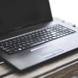 Serwis komputerowy radzi – jak rozkręcić laptopa?